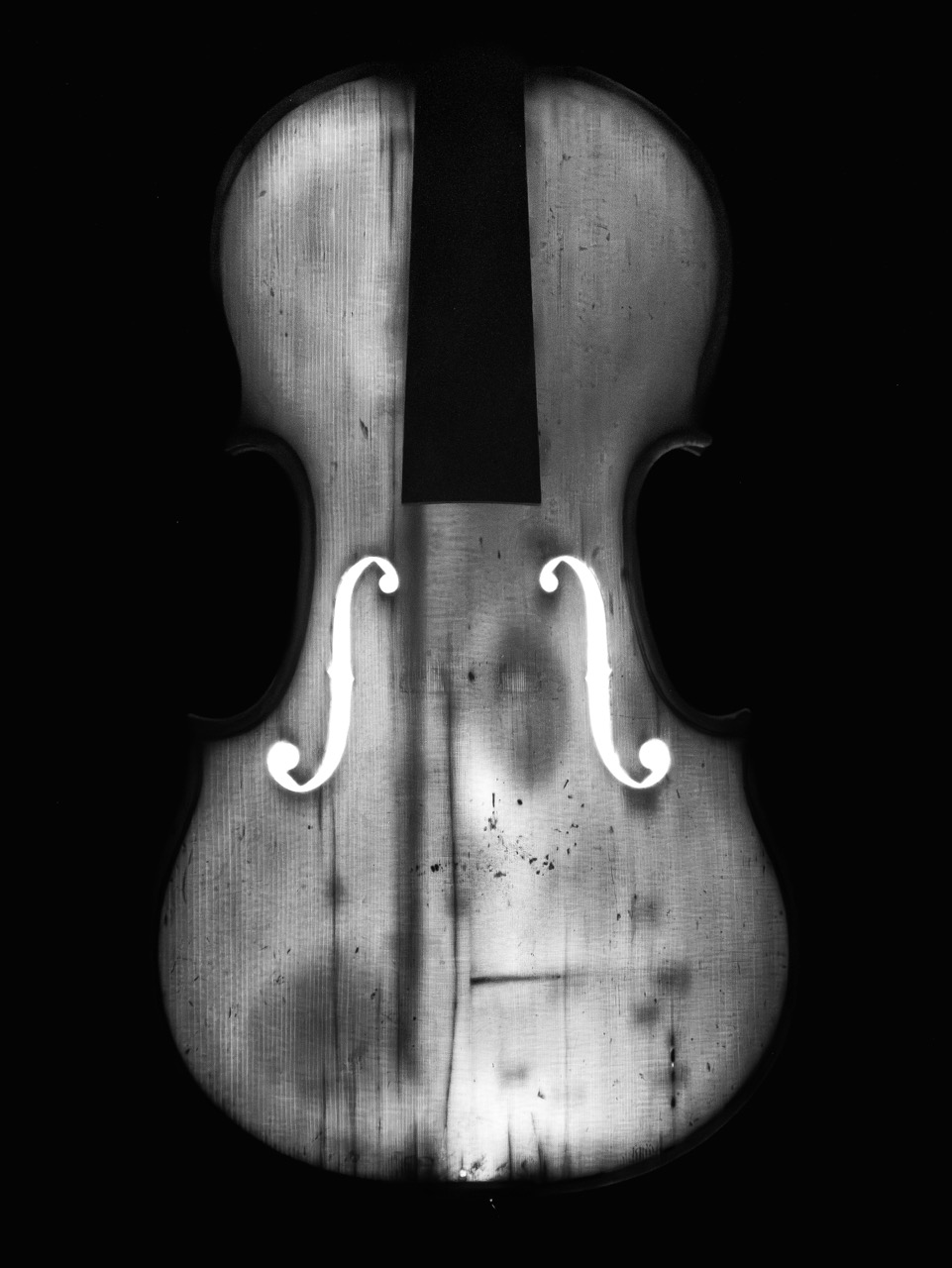 violin infrared image