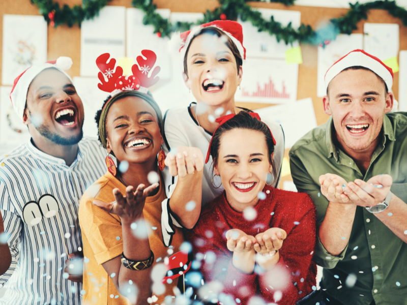 Keeping Productivity Bright During the Holidays: An HR Playbook for Christmas Season