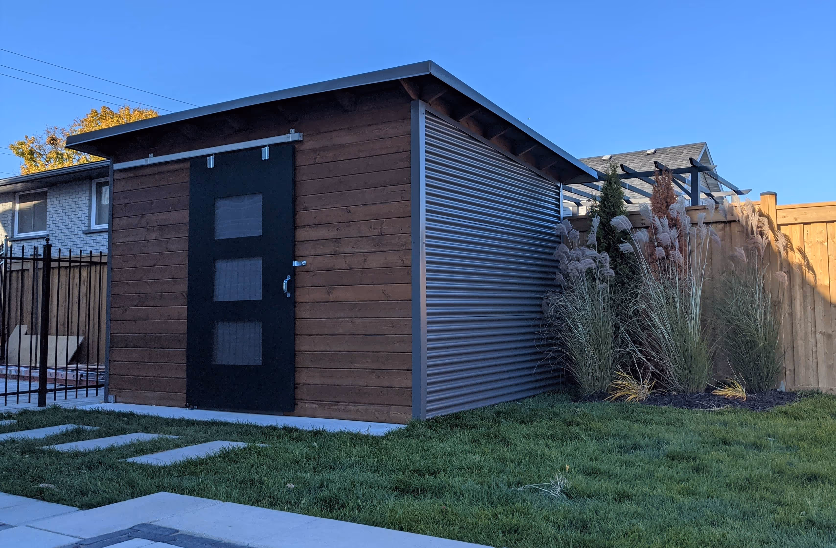 12' x 8' Essential Shed with Muskoka Brown Stain and Charcoal Steel