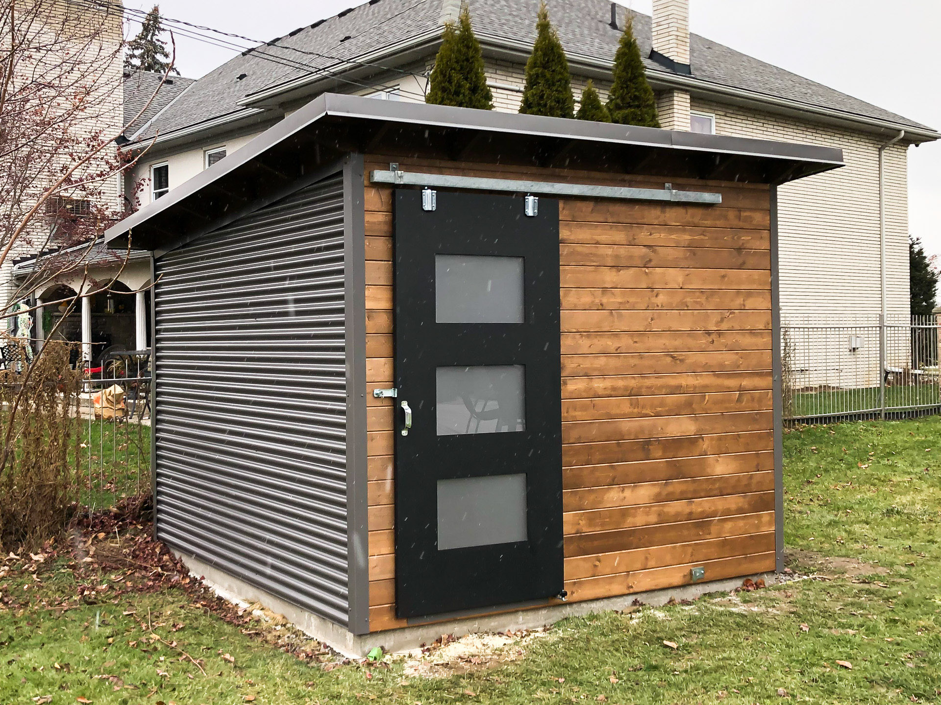 16x6.5 Modern Cube Shed in Unionville with charcoal maintenance-free steel