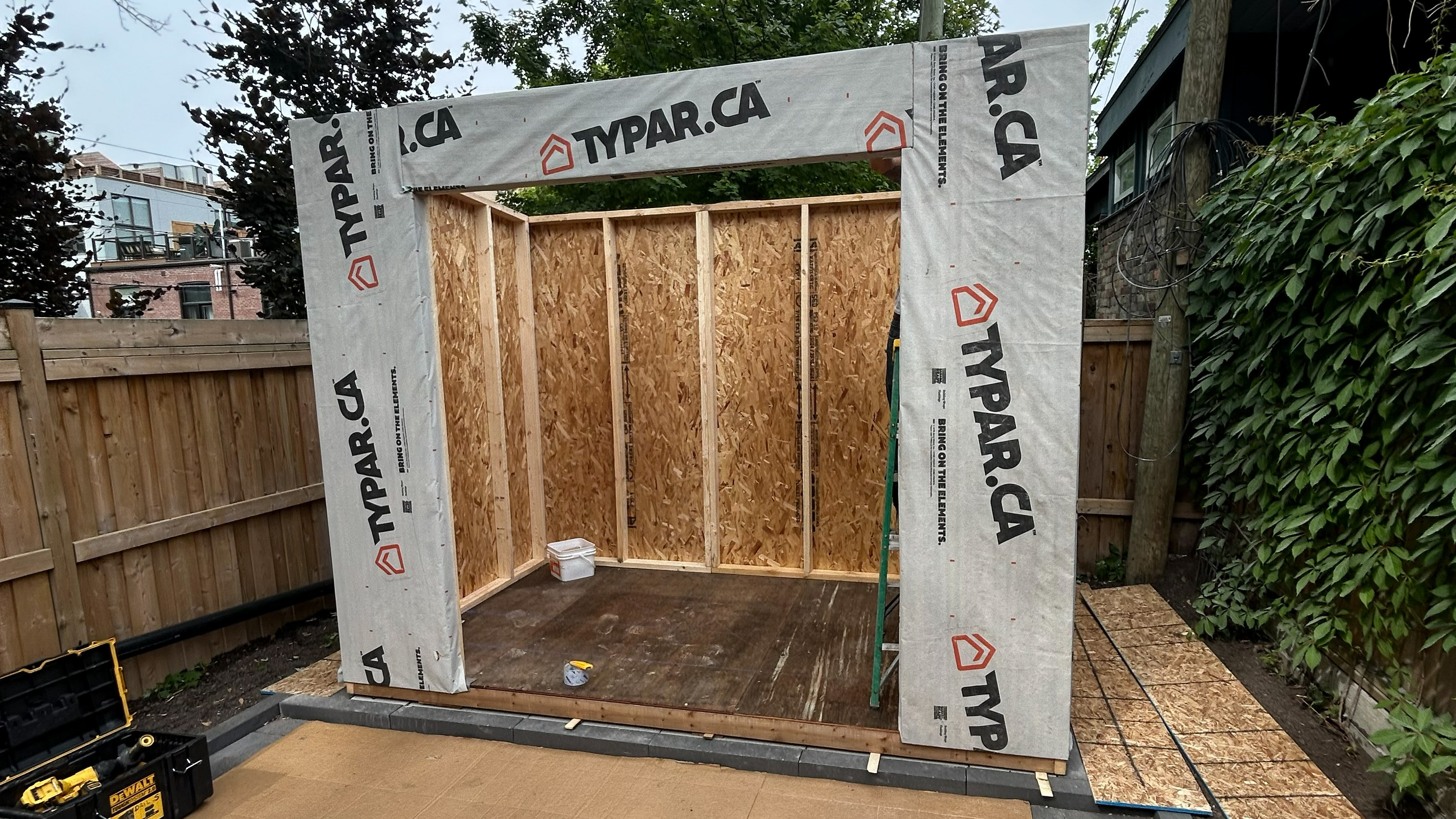 Weather protection Essential Shed