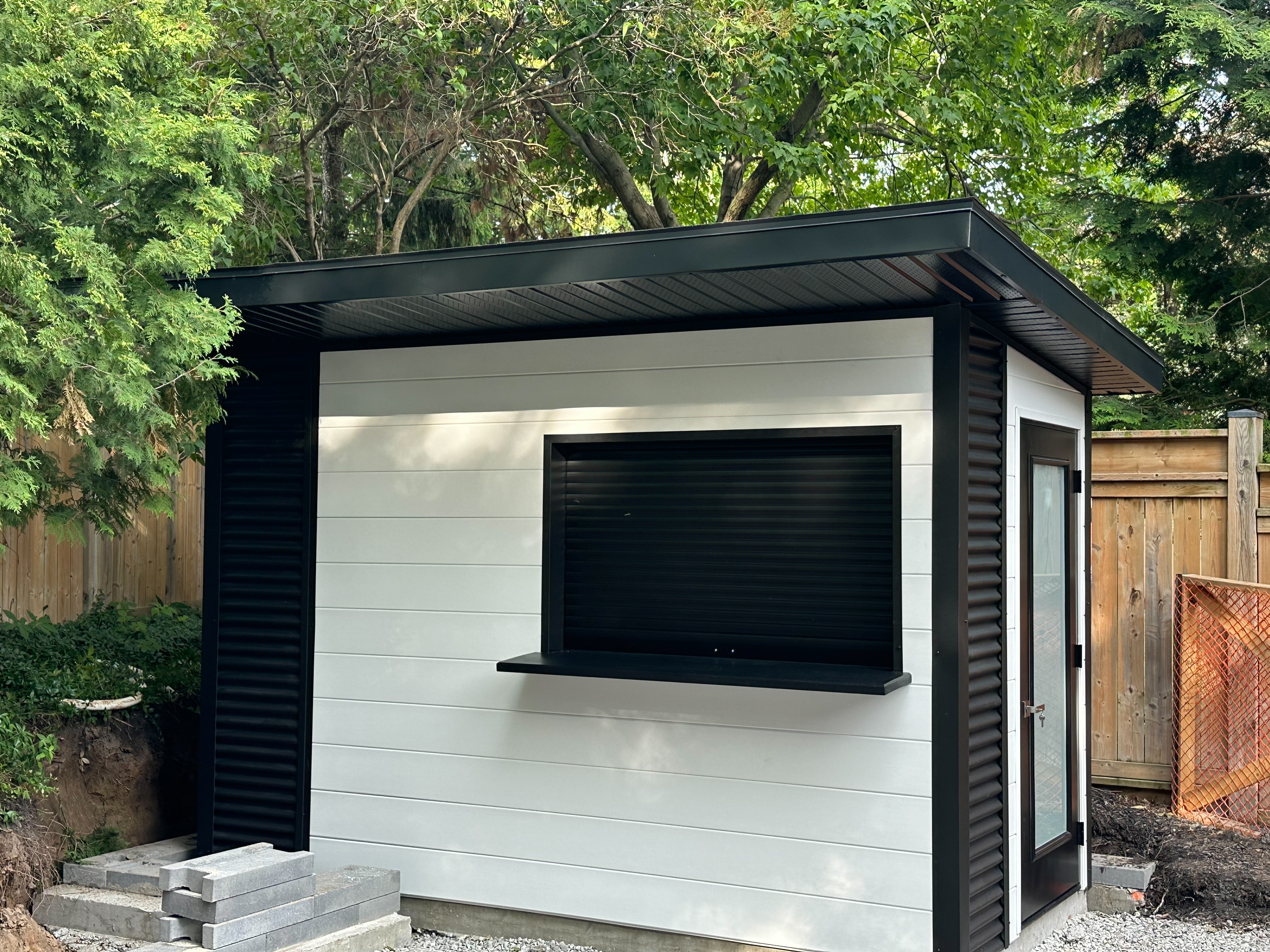 8x6.5 Cube Shed in London Ontario with West Ridge Arctic Grey luxury panel