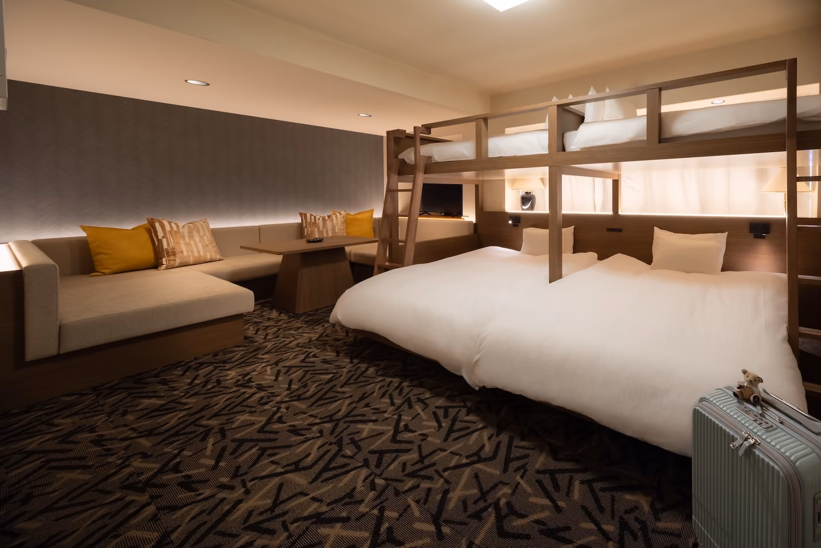 the b kanazawa-katamachi Deluxe Loft Interior