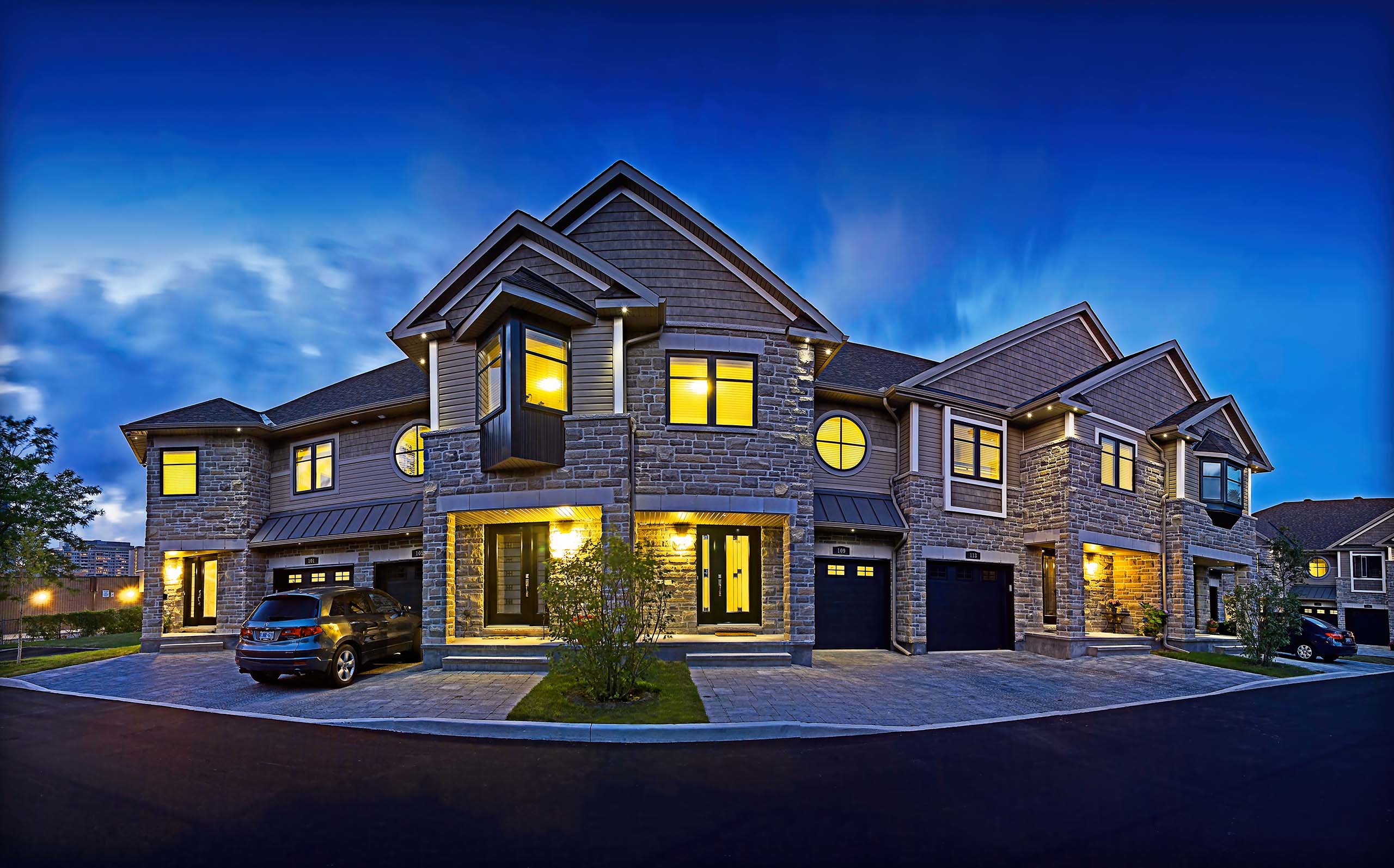 Wide angle photo of The Hamptons