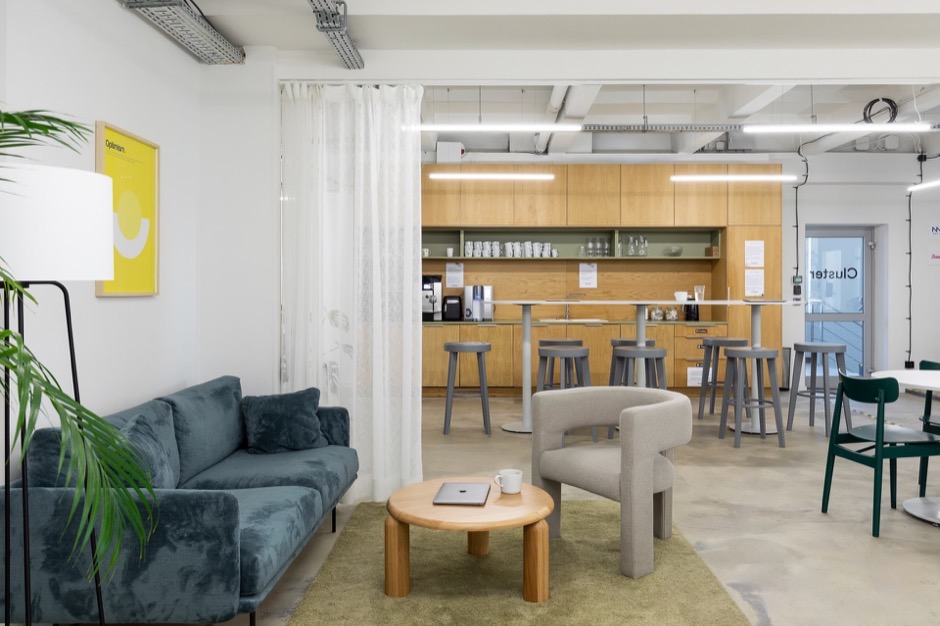 Biuro serwisowane i coworking w Cluster Kraków Zabłocie — Przemysłowa 12