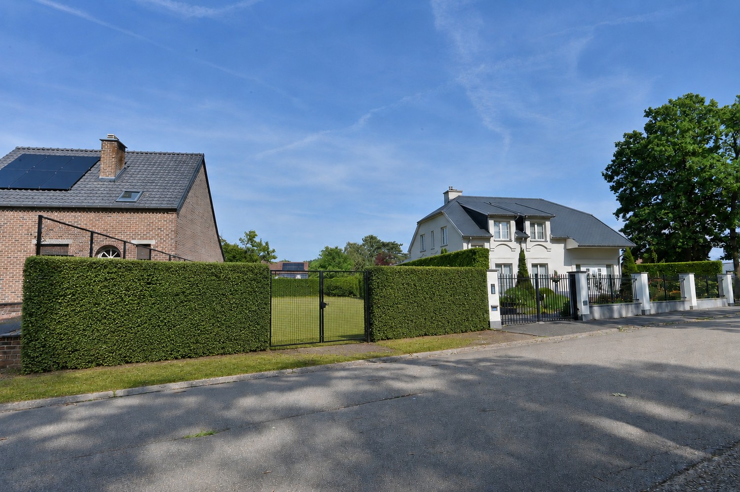 Bouwkavel op toplocatie in Neerharen met vergund project