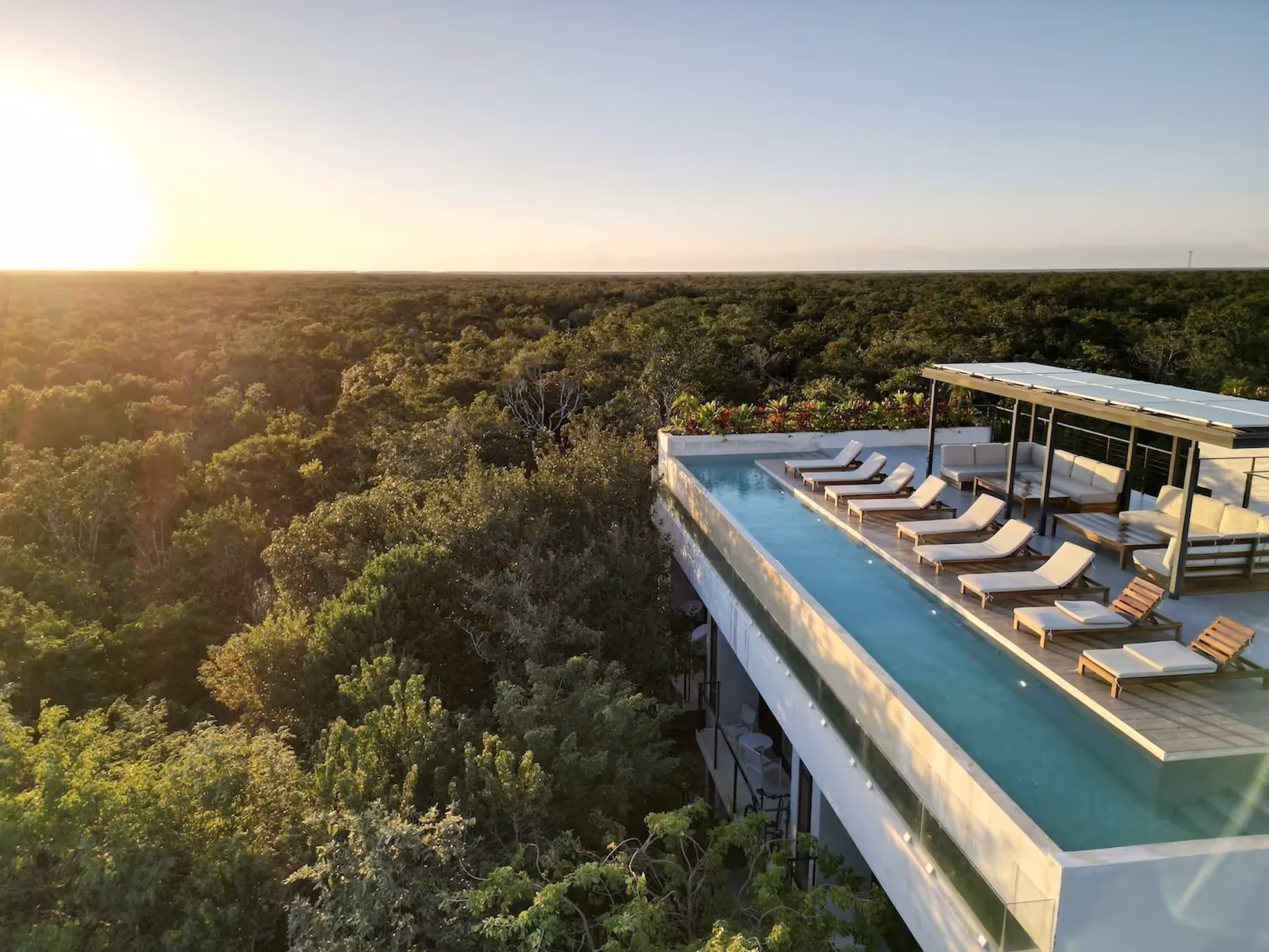 Rooftop with the infinity pool at real estate investment at 525 Tulum