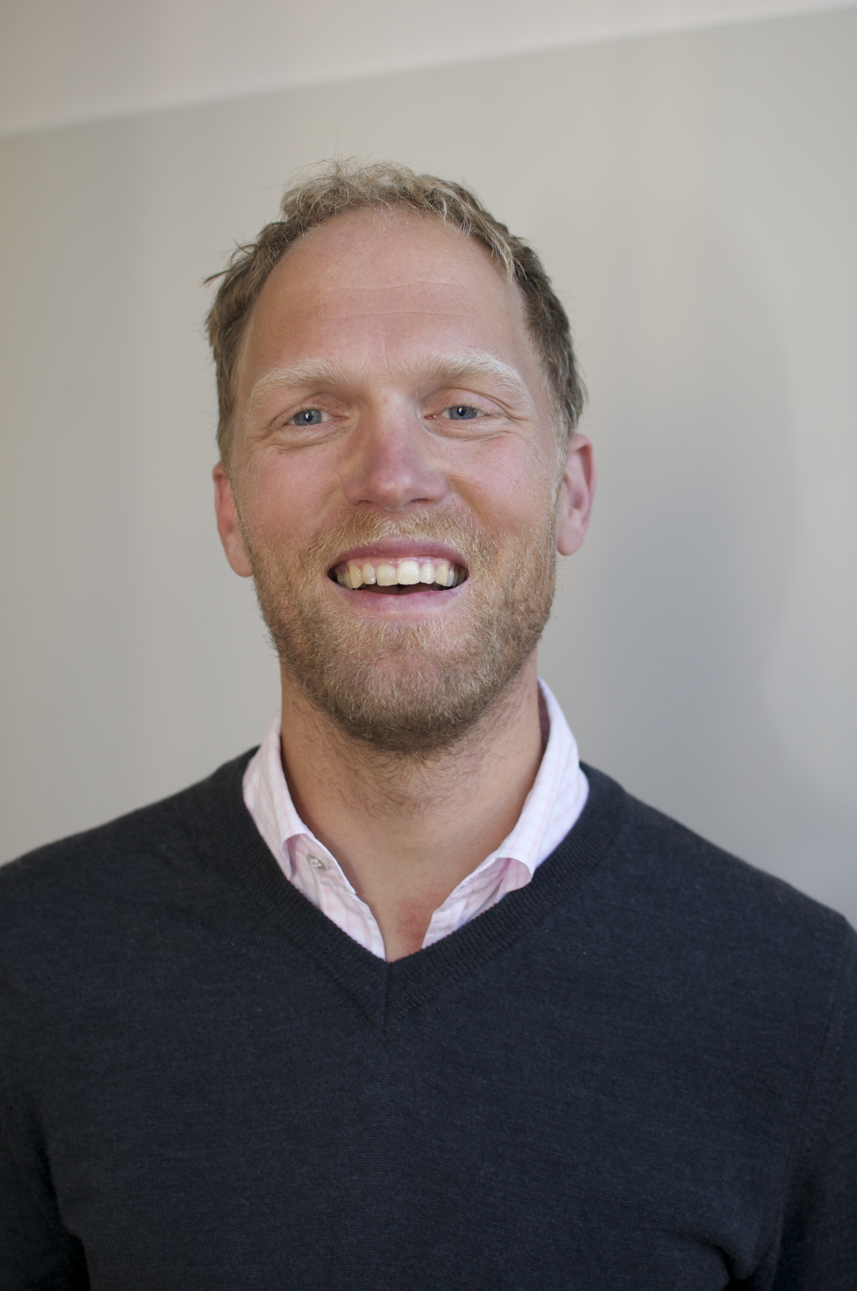 Linus has 20 years of experience supporting IPR and innovation processes, starting as an examiner at the Swedish Patent office, now focusing on prior art searches methodologies and supportive tools. He has a Master of Science in Physics & Electronics and a French DEA degree in microelectronics, and additional MBA studies on Innovation and Entrepreneurship. He was the president of the Confederacy of European Patent Information User Groups (CEPIUG) 2015-2017 and currently one of the board members of the ISBQPIP for certification of Patent Information Professionals. Linus is the co-founder of and was also CEO 2000-2018 at Uppdragshuset, providing high-end patent information search services. He is since 2018 CEO of IPscreener, a spin-off company from the EUROSTAR project with the Technical University of Vienna & Uppdragshuset on AI assisted exploring and understanding of patents.
Contact details: Linus Wretblad, CEO & founder, linus@ipscreener.com