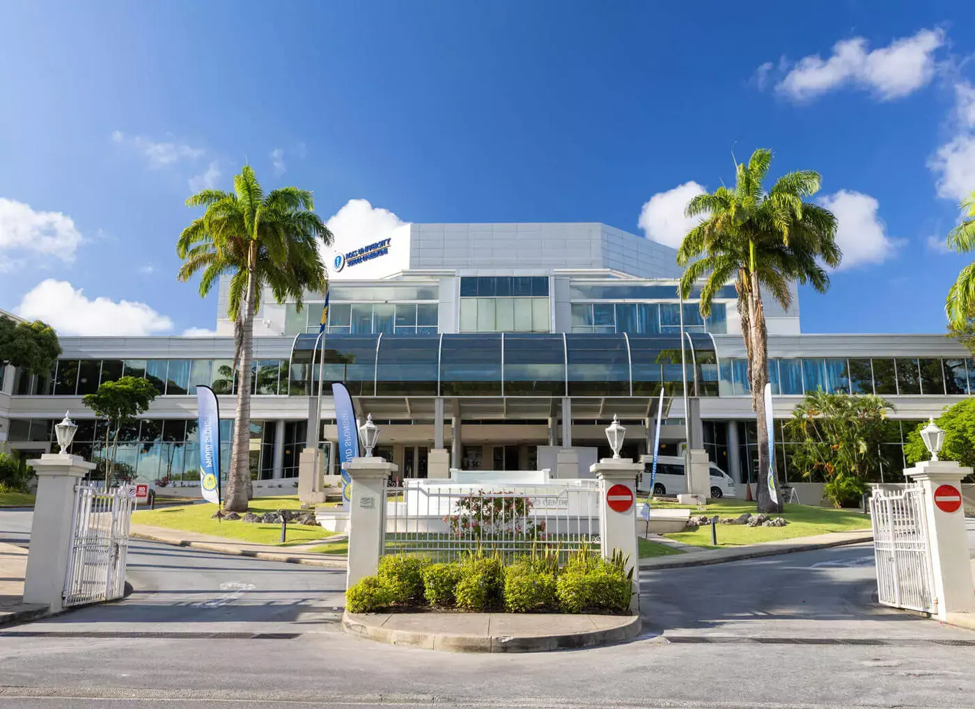 Top Caribbean Medical Schools (2025) - Rankings and Fees