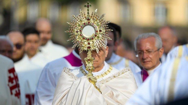 O Papa durante a procissão de Corpus Christi