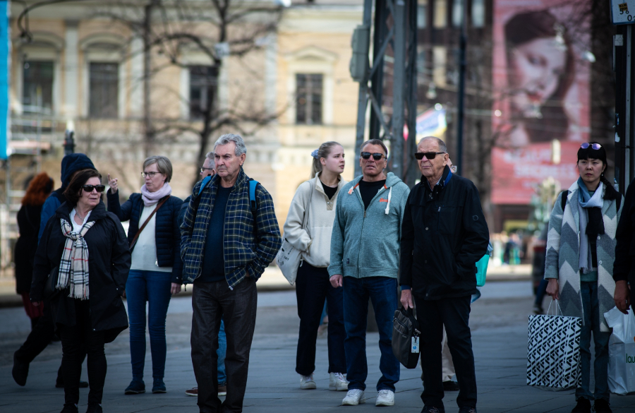 Eivätkö eläkeläiset juoksekaan halpojen hintojen perässä? Ikääntyneille kuluttajille laatu on hintaa tärkeämpi ostokriteeri