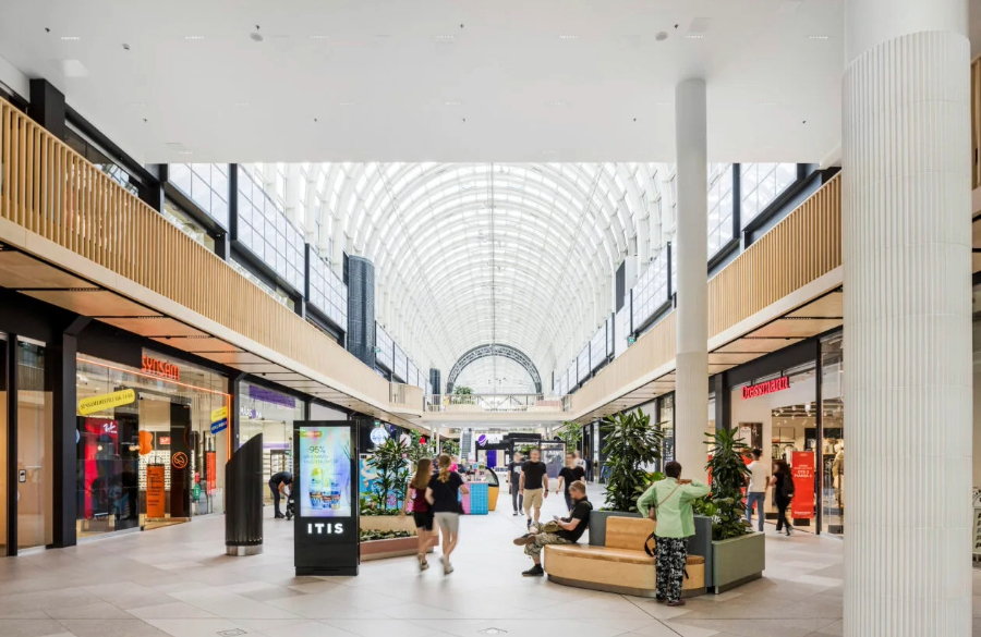 Itiksen näyttävä markkinointiviestintäkampanja palkittiin – vuoden kauppakeskusteot on nyt valittu