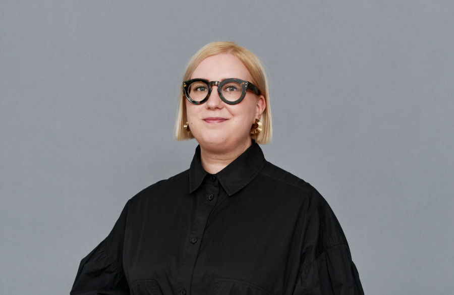 Iida Vallin keväällä perustetun Aina Advisorsin osakkaaksi ja johtavaksi neuvonantajaksi