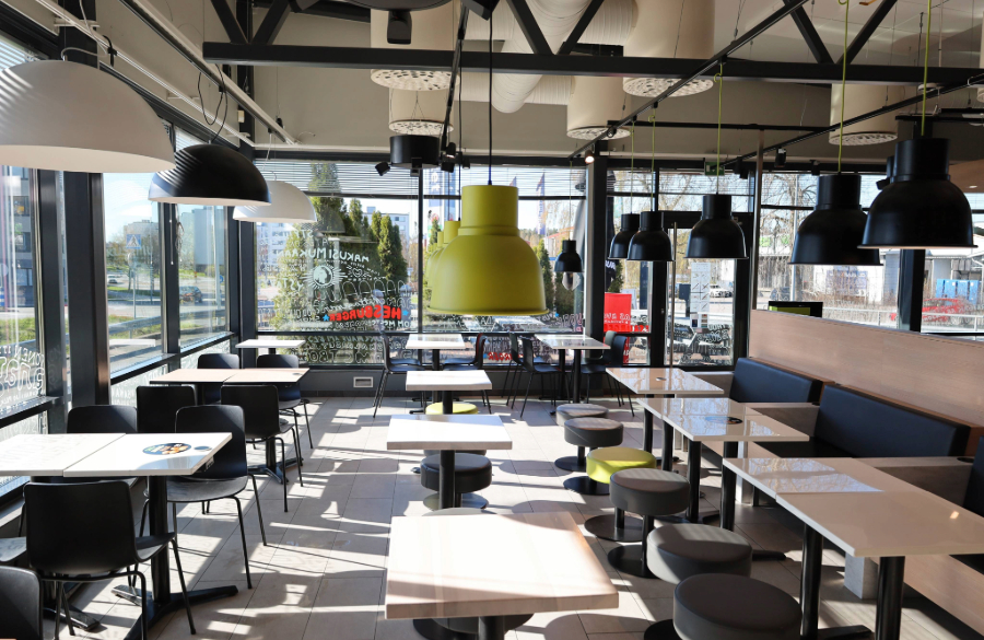 Hesburger otti käyttöön suomalaisen hiilijalanjälkilaskurin, jolla vastuullisuutta voidaan seurata yksittäisen raaka-aineen tasolle