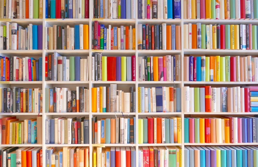 Booktok-ilmiö auttanut myymään jopa kymmeniä miljoonia kirjoja ympäri Eurooppaa