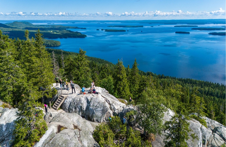 Pohjois-Karjalan kesä oli matkailuhitti muuhun Suomeen verrattuna - majoitusmyynti lähes kaksinkertaistui vuoden takaisesta