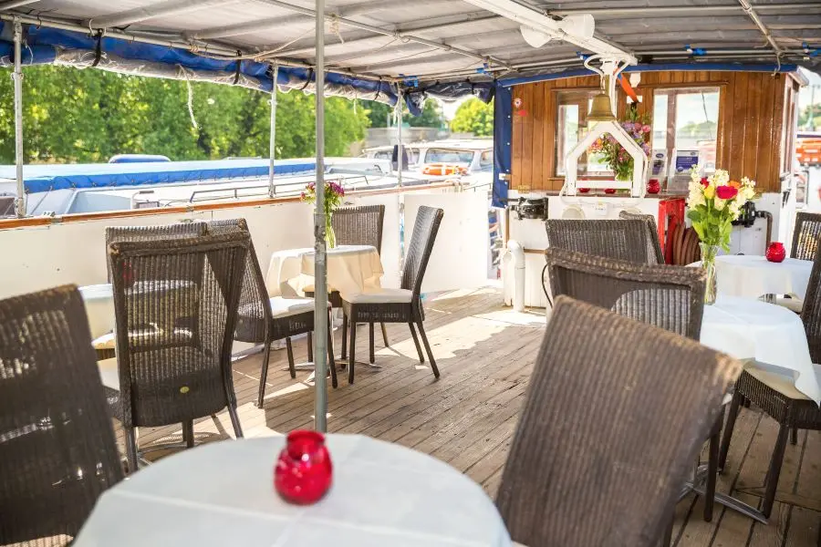 Goring Sundowner Cruise