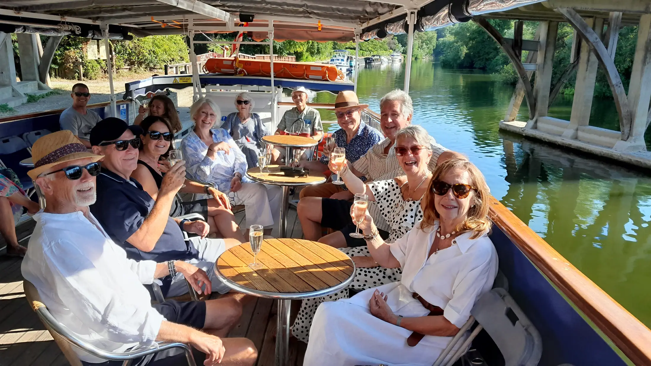 Goring Saturday Sundowner Cruise