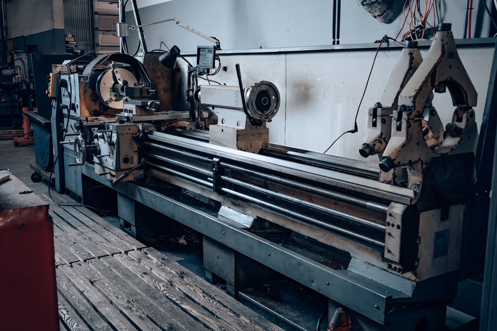 TUR 650A Manual Lathe