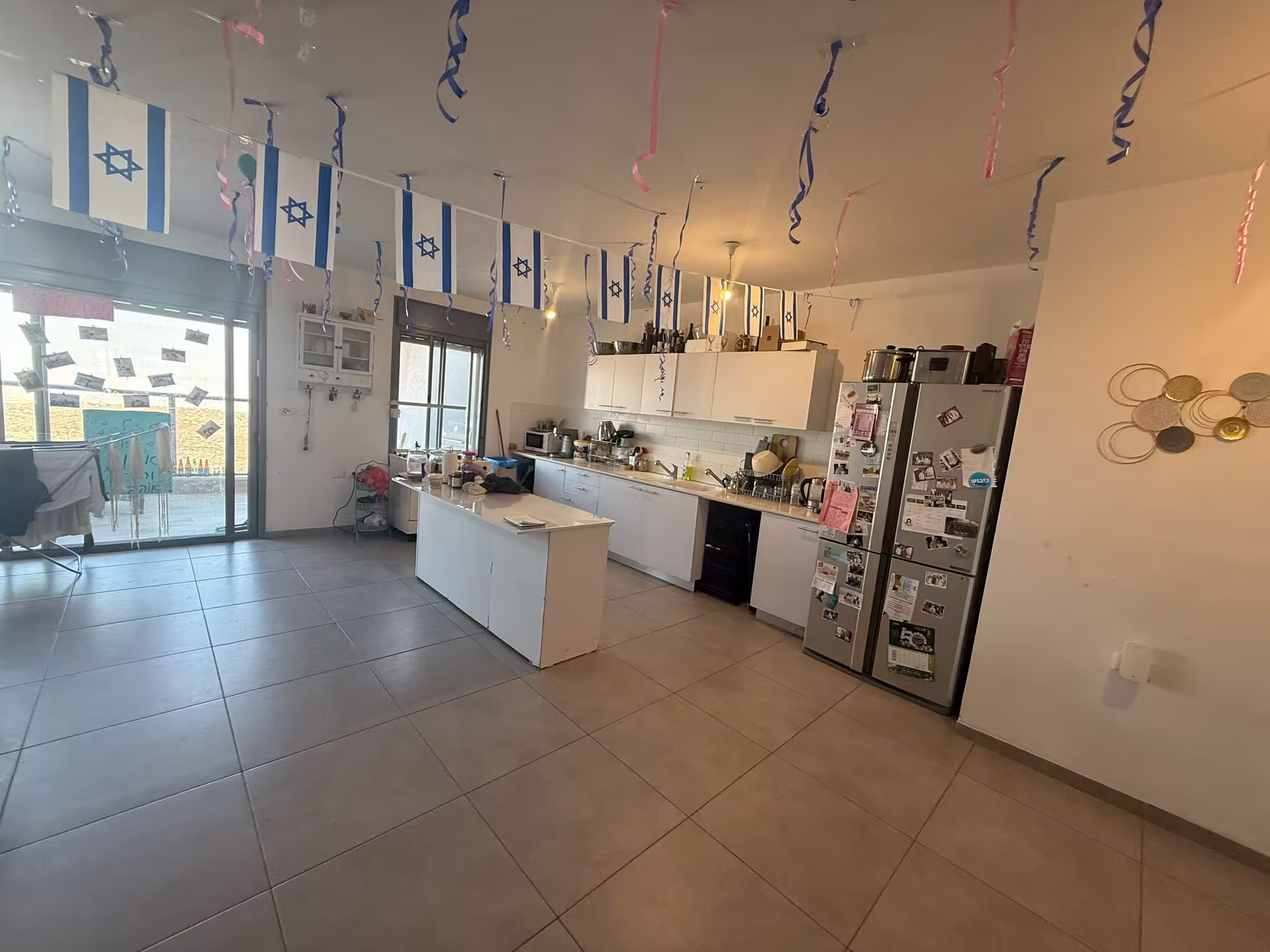 דרך הגלעד 31, מגדלים