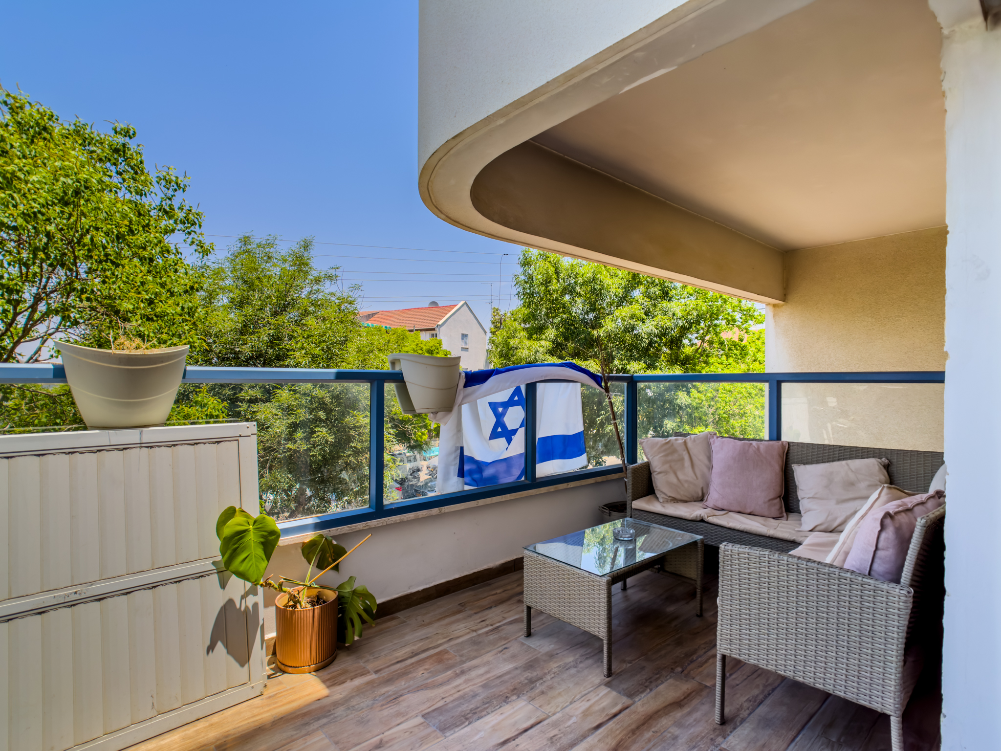 דרך הציונות 50, אריאל