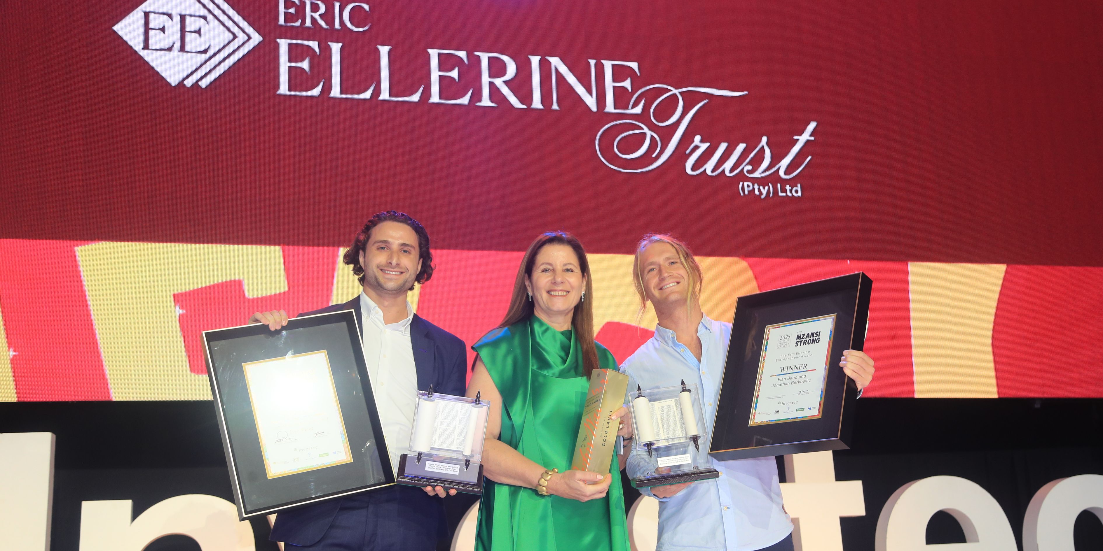 MotionAds Co-Founders Win Prestigious Eric Ellerine Entrepreneur Award for Innovation Powering South Africa’s Gig Economy