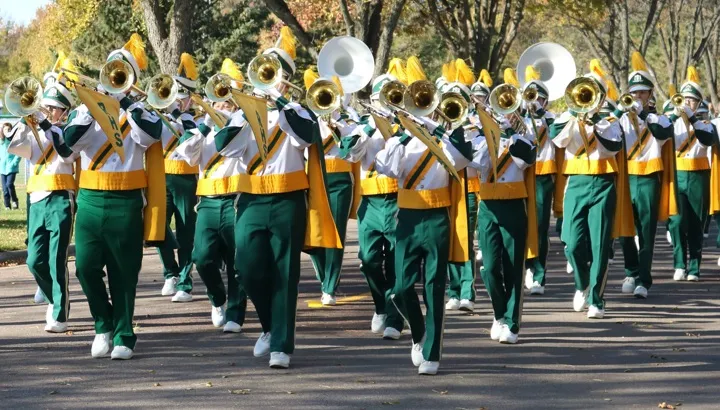 Roncalli marching band in parade