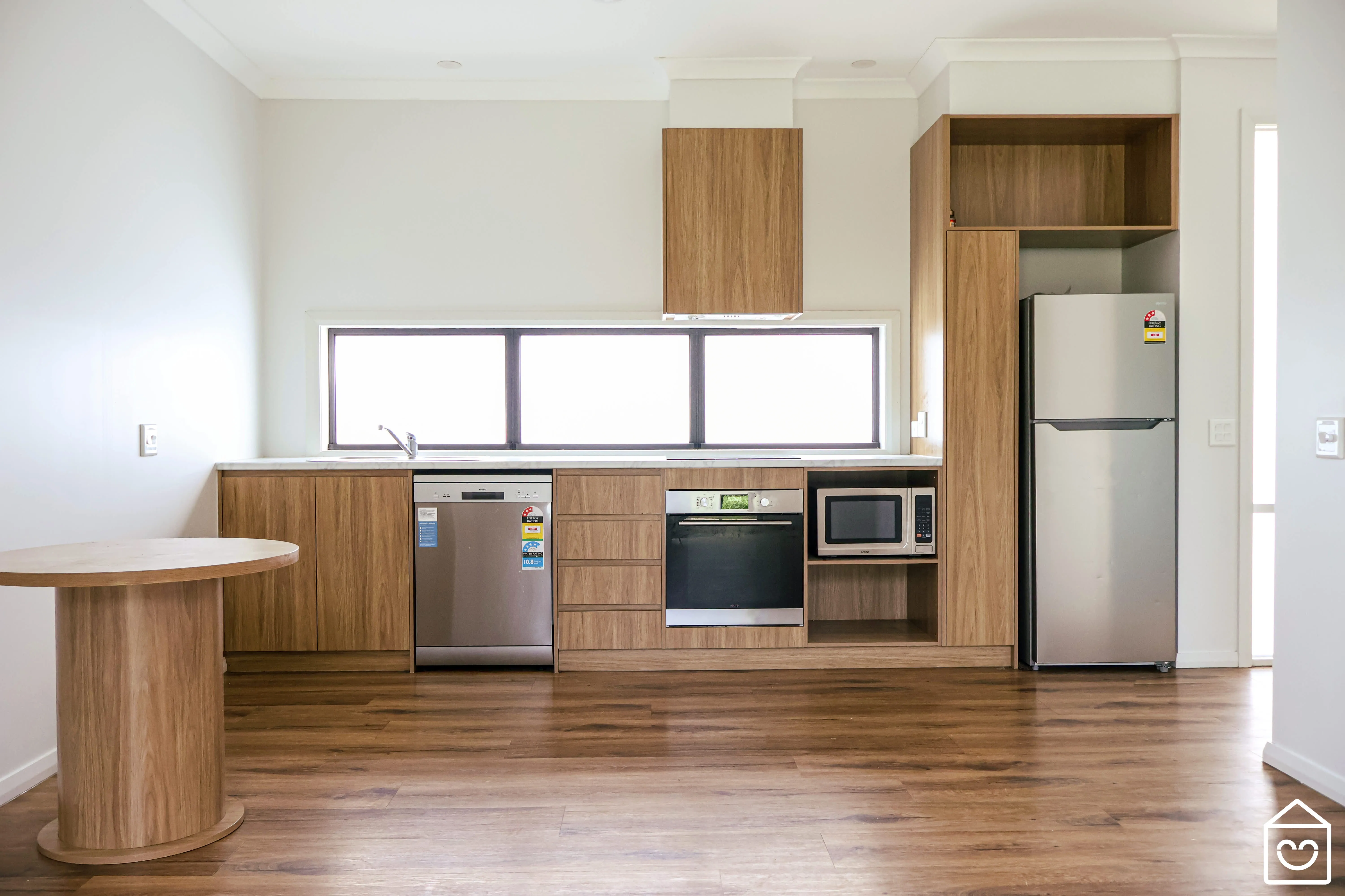 South Morang, VIC - Villa