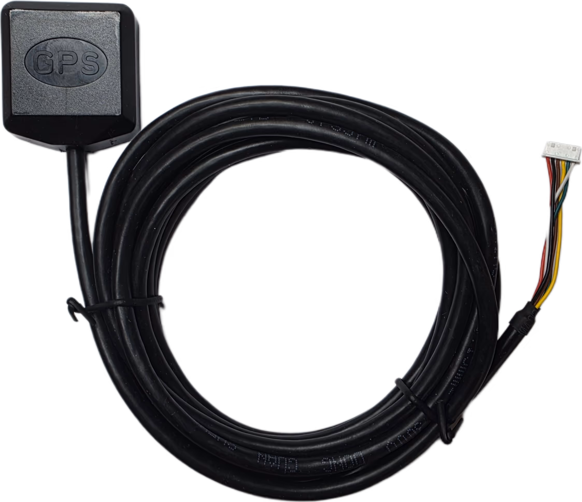 Ein zusammengerolltes schwarzes GPS-Kabel mit quadratischem GPS-Sender und weißem Anschlussstecker.