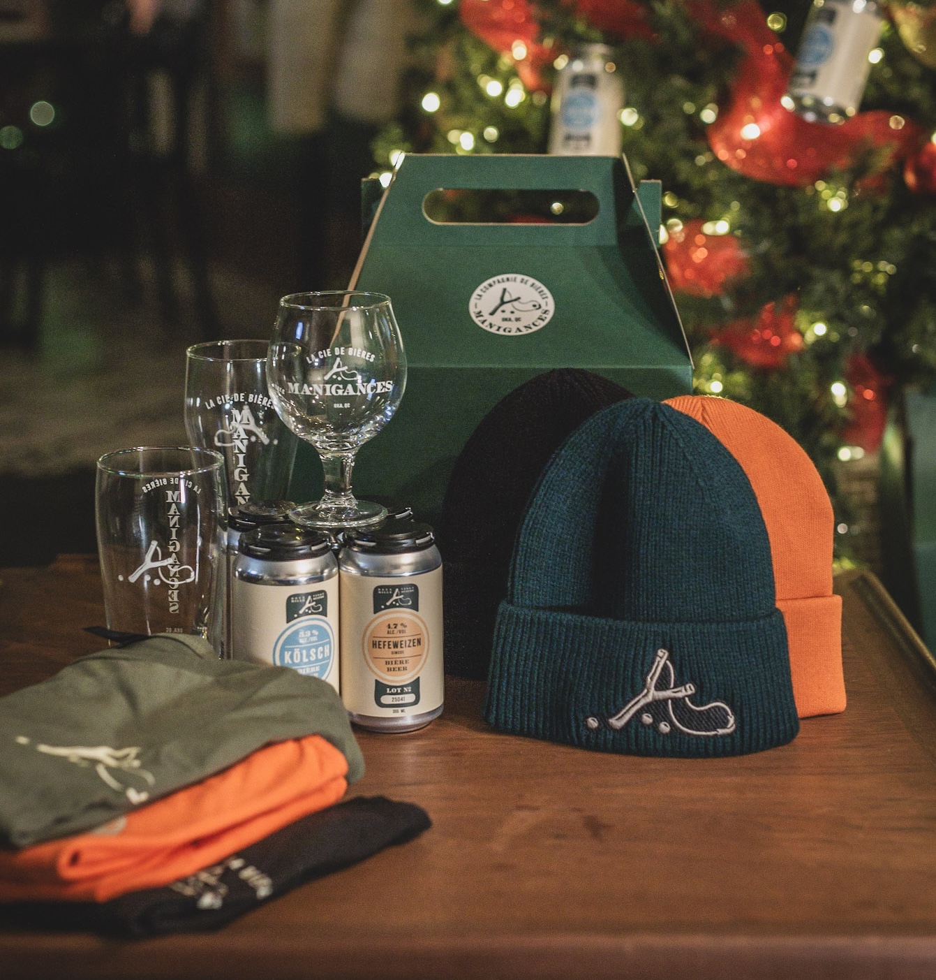 Cadeau corporatif - bière, tuque, verre et t-shirt