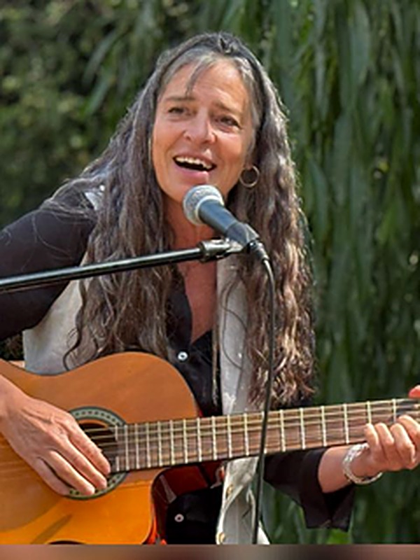Cecilia Ballesteros Valdez