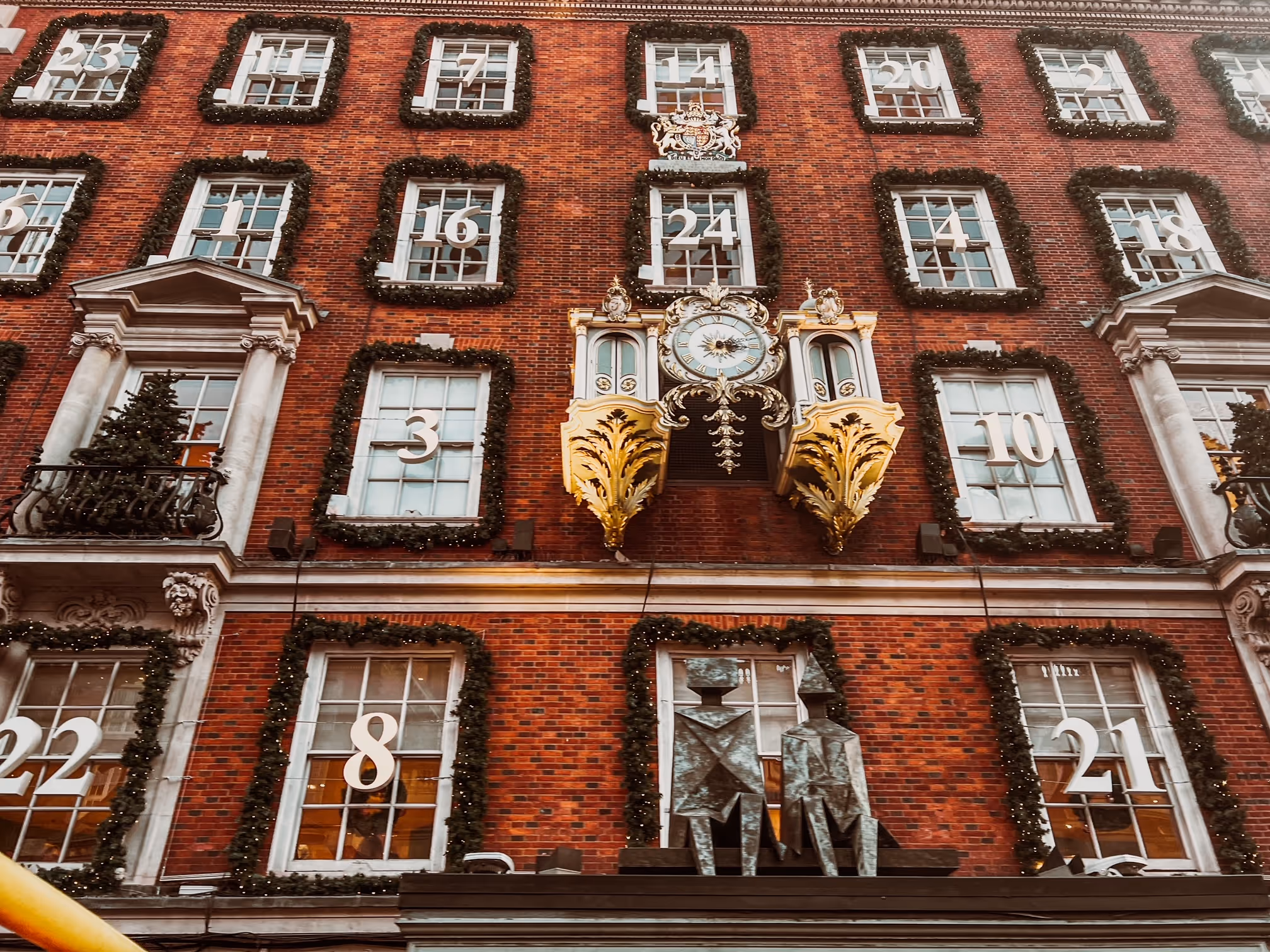 MotherofGrom does the Tootbus 5