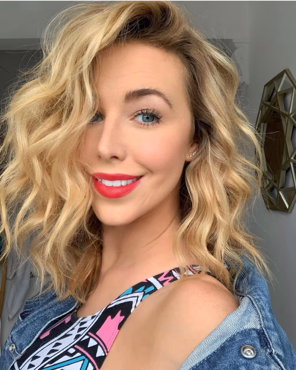 Mother of Grom does the 80's !