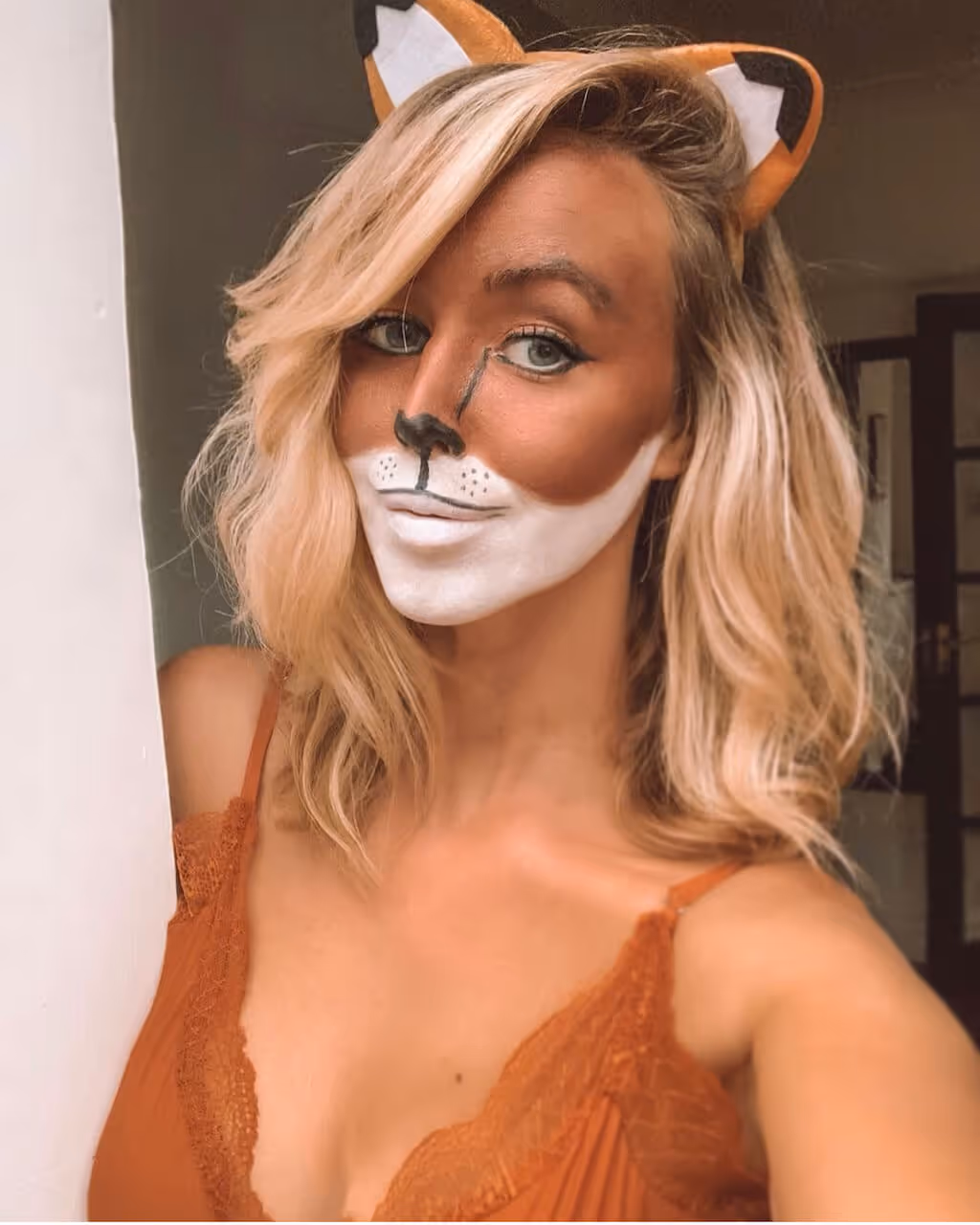 Mother of Grom does a Fox !