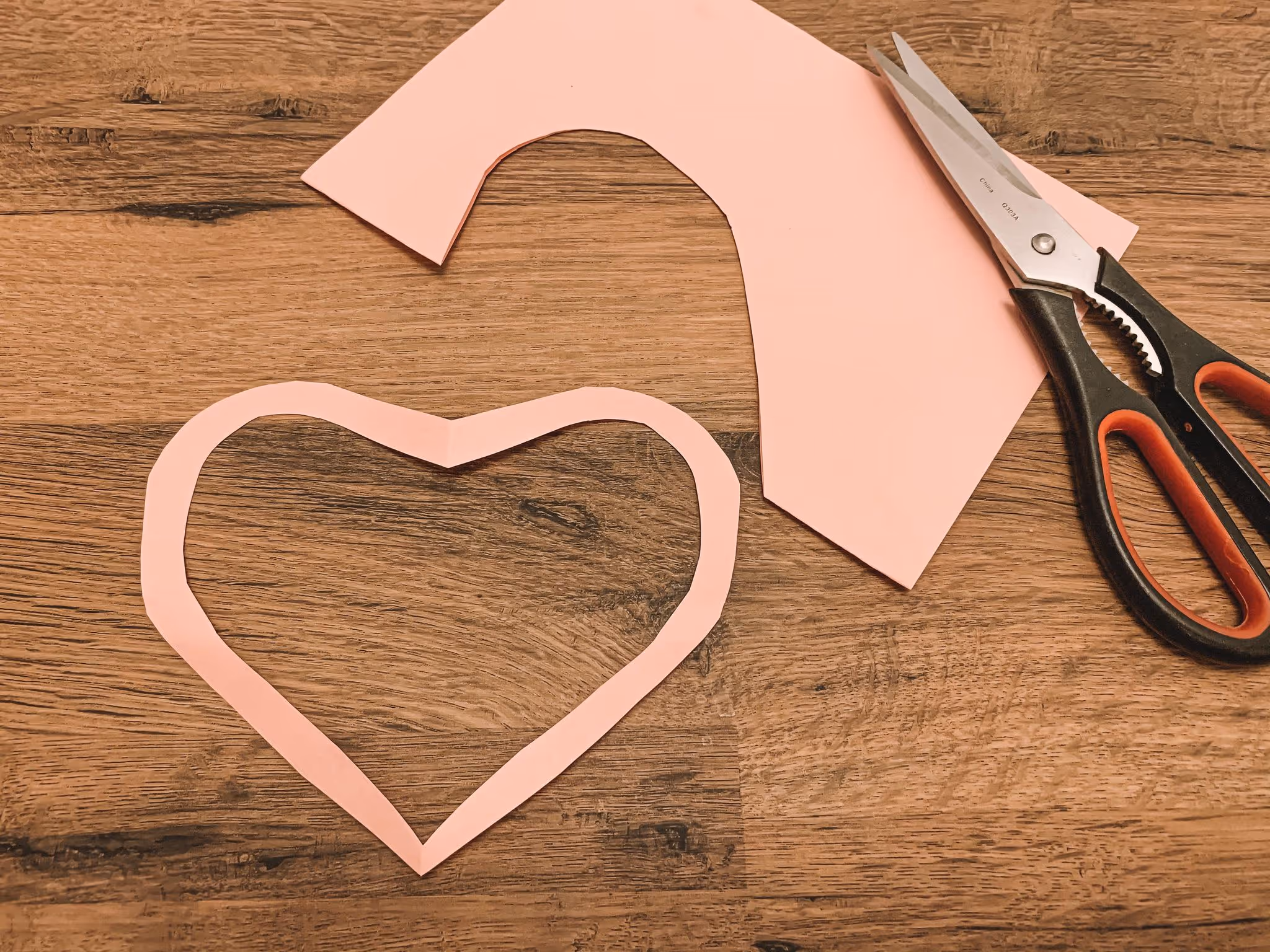 Mother of Grom - Making A pressed Flower Suncatcher 3