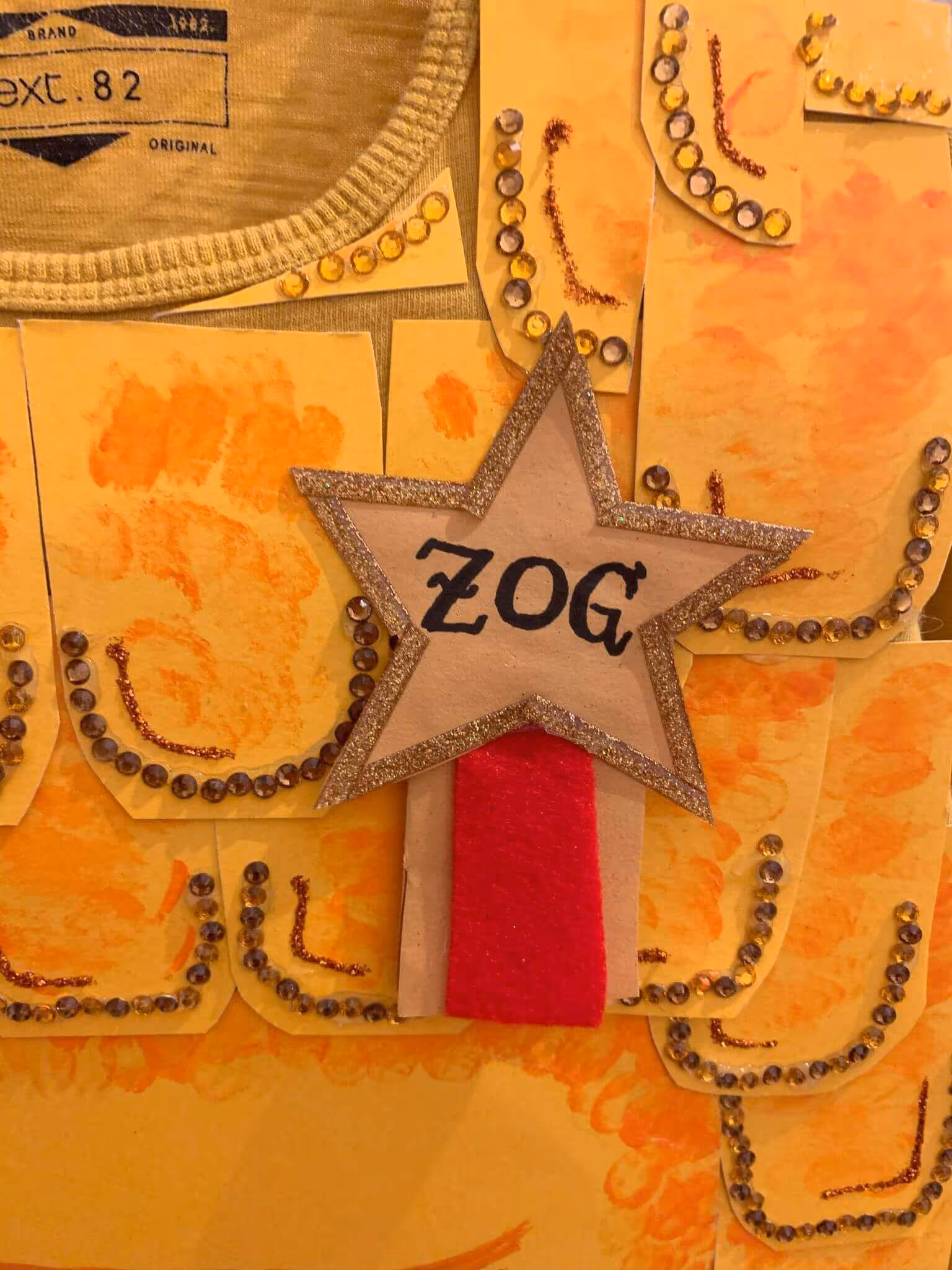 Mother of Grom - Zog Costume the golden star badge