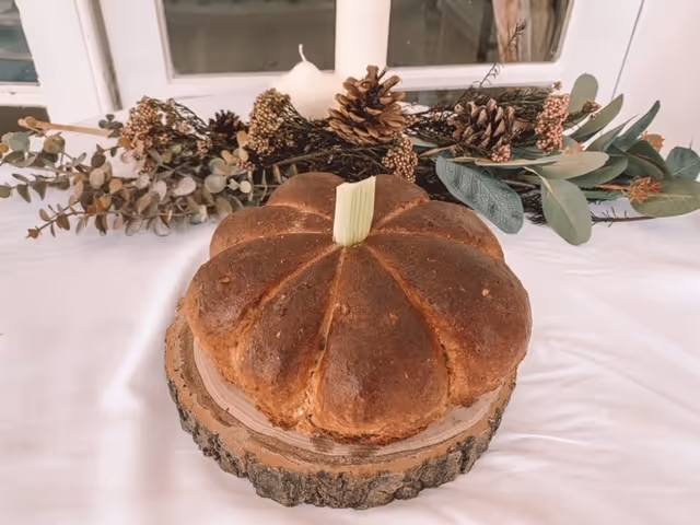 Mother of Grom - Pumpkin Shaped Bread Rolls