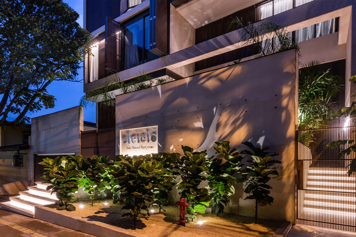 hotel cinco estrellas elcielo
