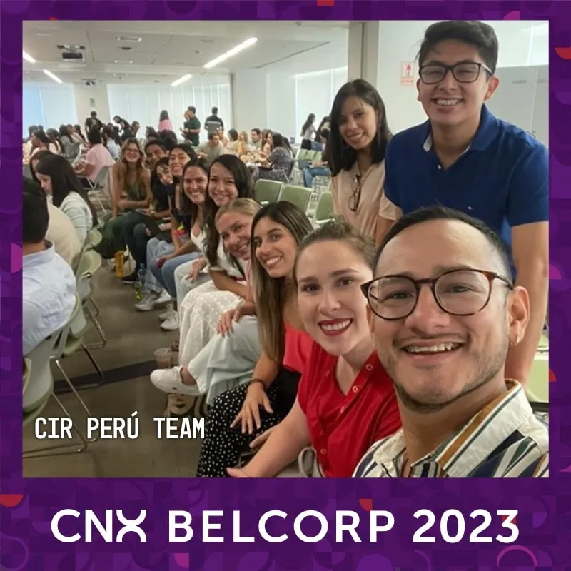 Photo booth snapshot of a team selfie in an auditorium on a CNX Belcorp 2023 frame from Peru