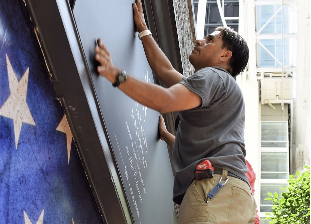 Banner and Sign Installation