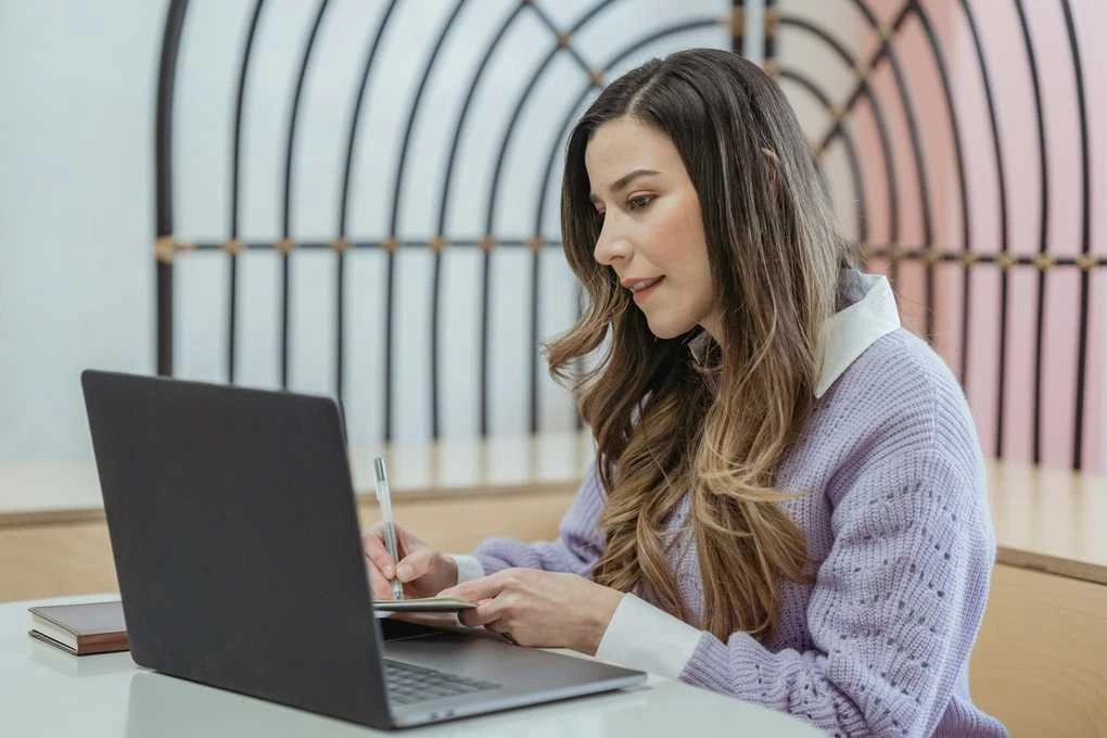 Scénario de relance : méthode et exemples selon vos clients
