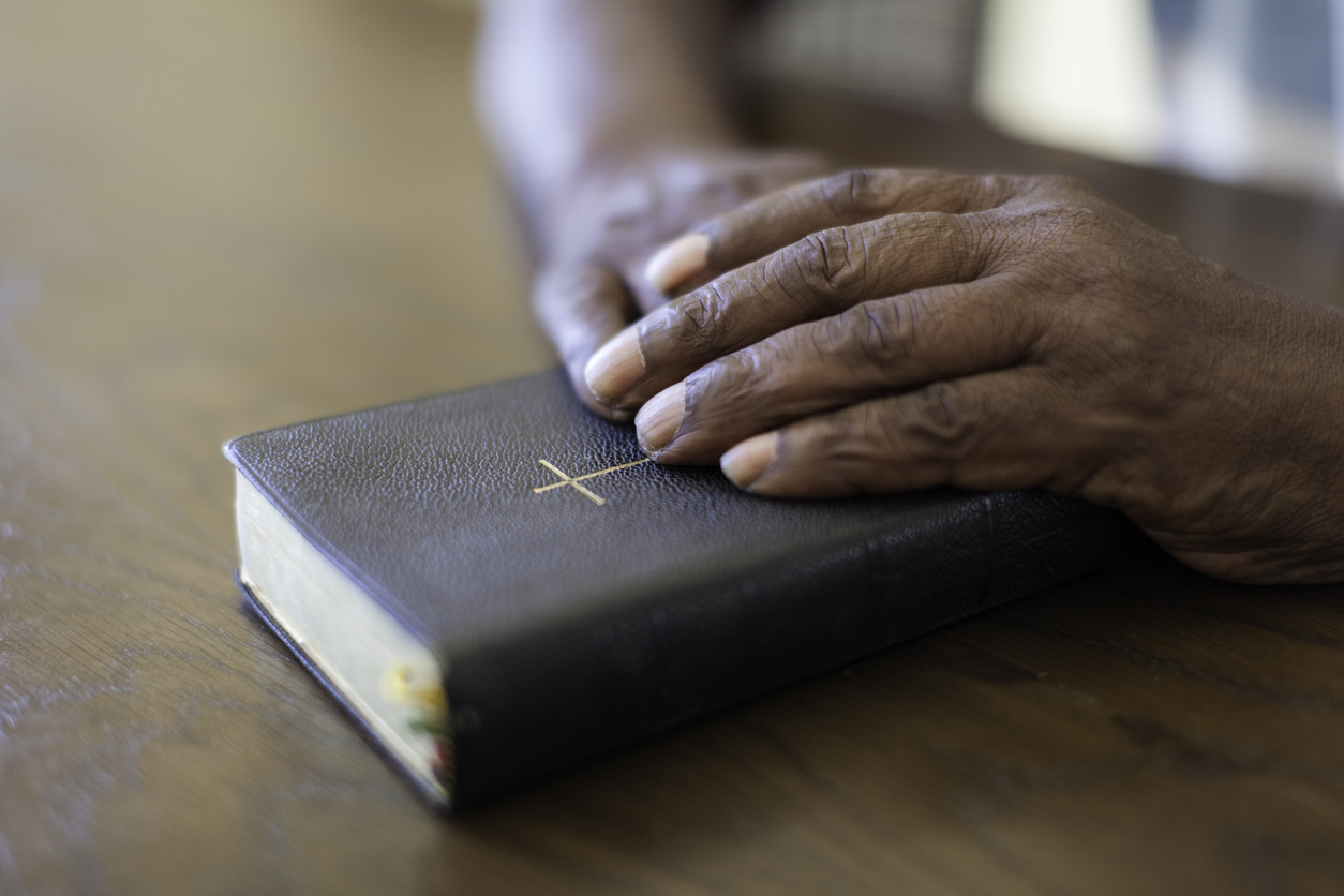 Turning to Faith During Illness: Bible Verses for Comfort