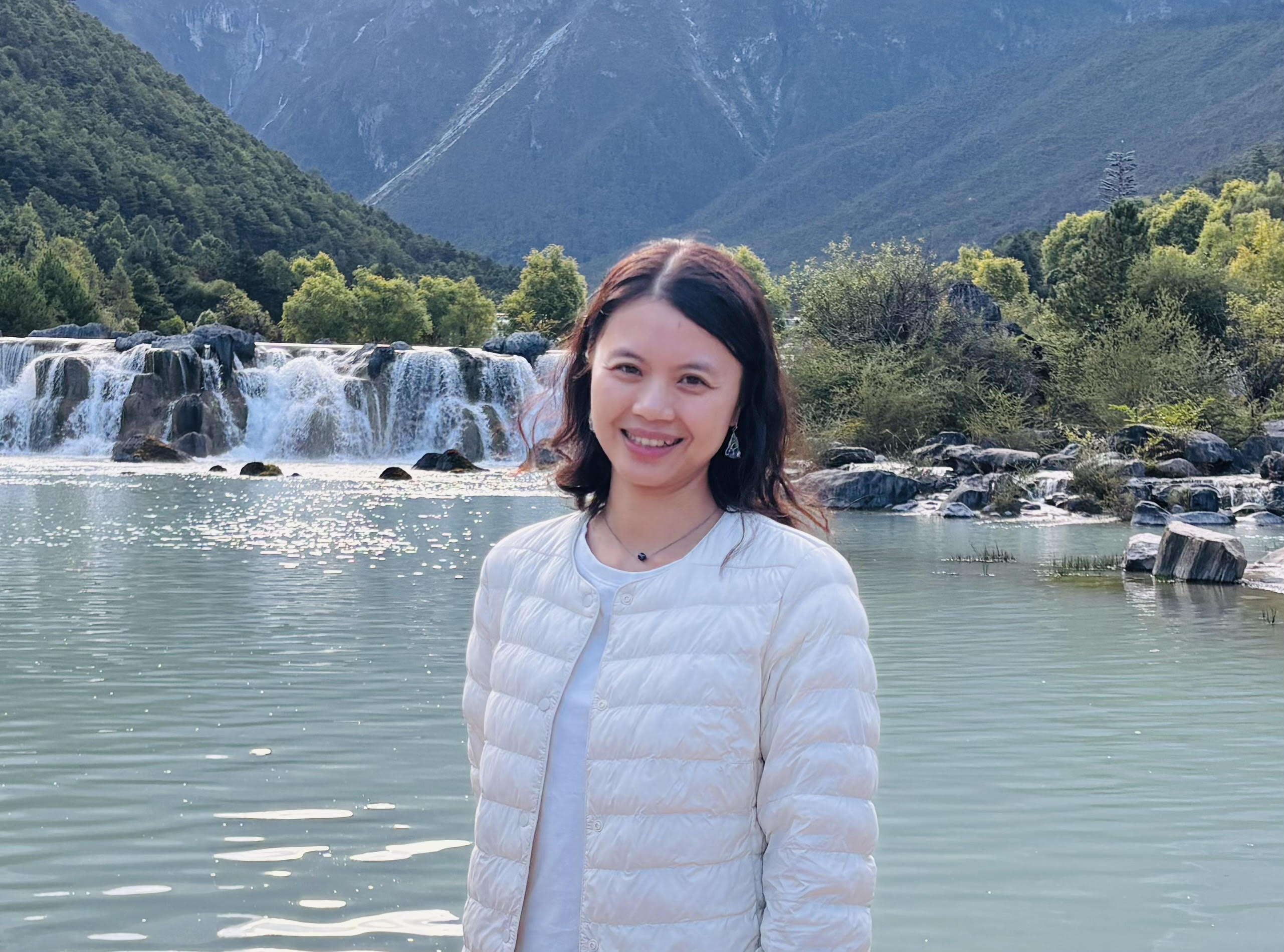 Photograph of Jiali Dong, Licensed Clinician