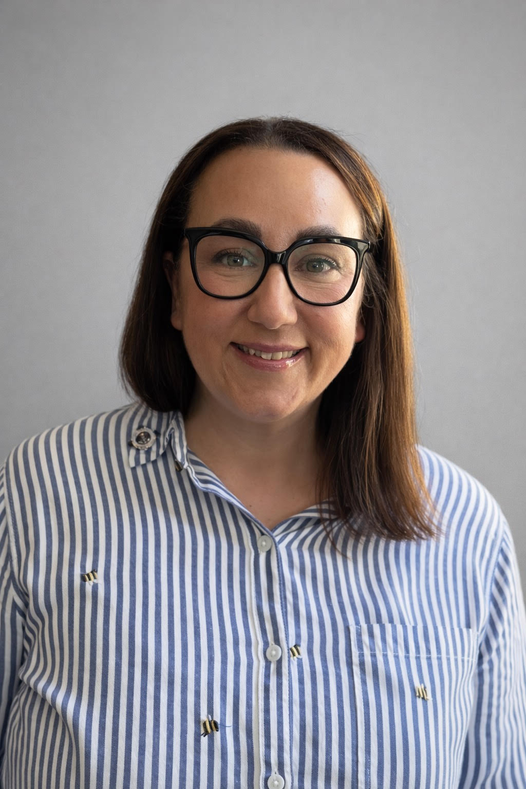 Photograph of Kari Thompson, Licensed Clinician