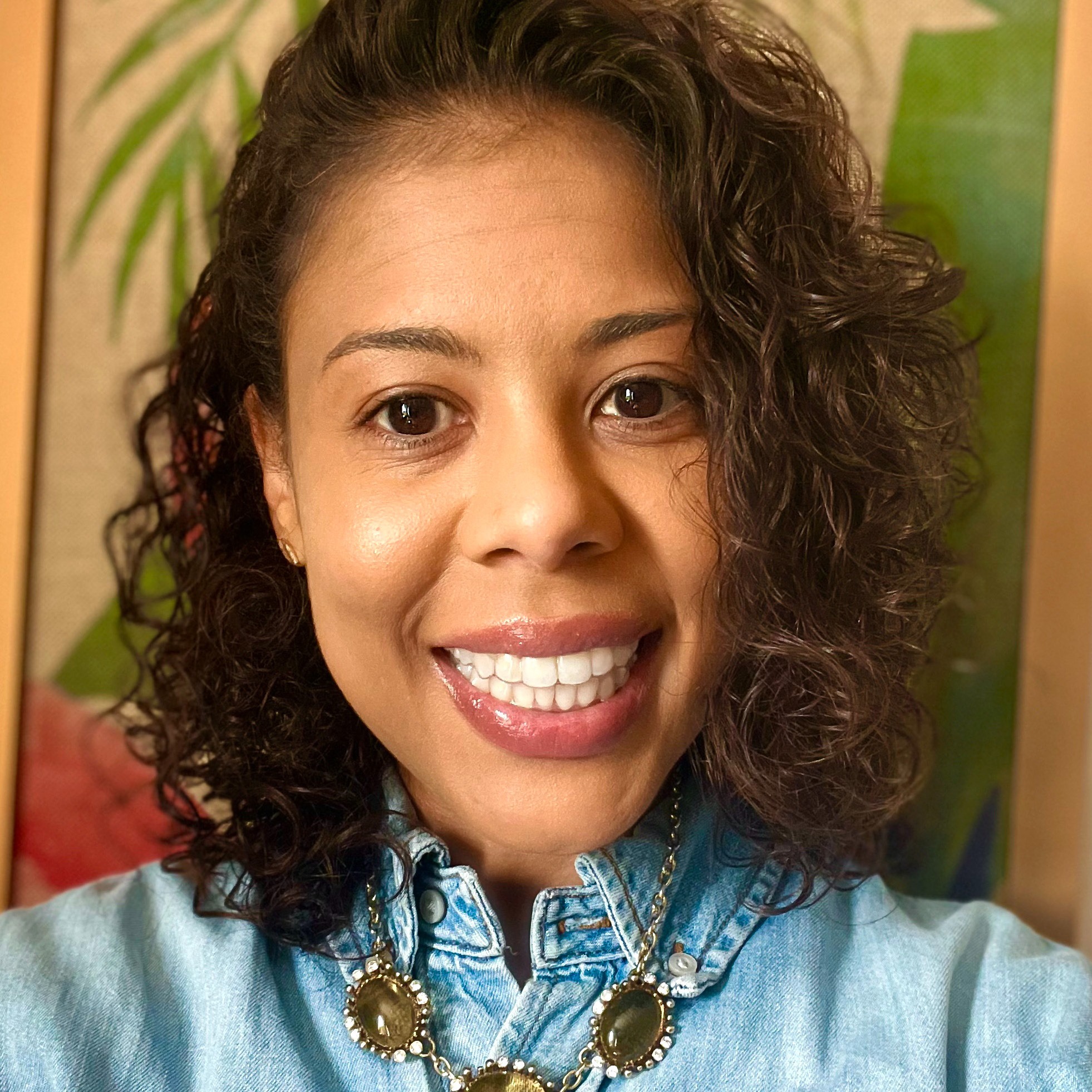 Photograph of Amber Menifield, Licensed Clinician