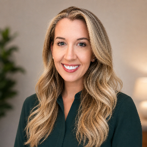Photograph of Kelly Busch, Licensed Clinician