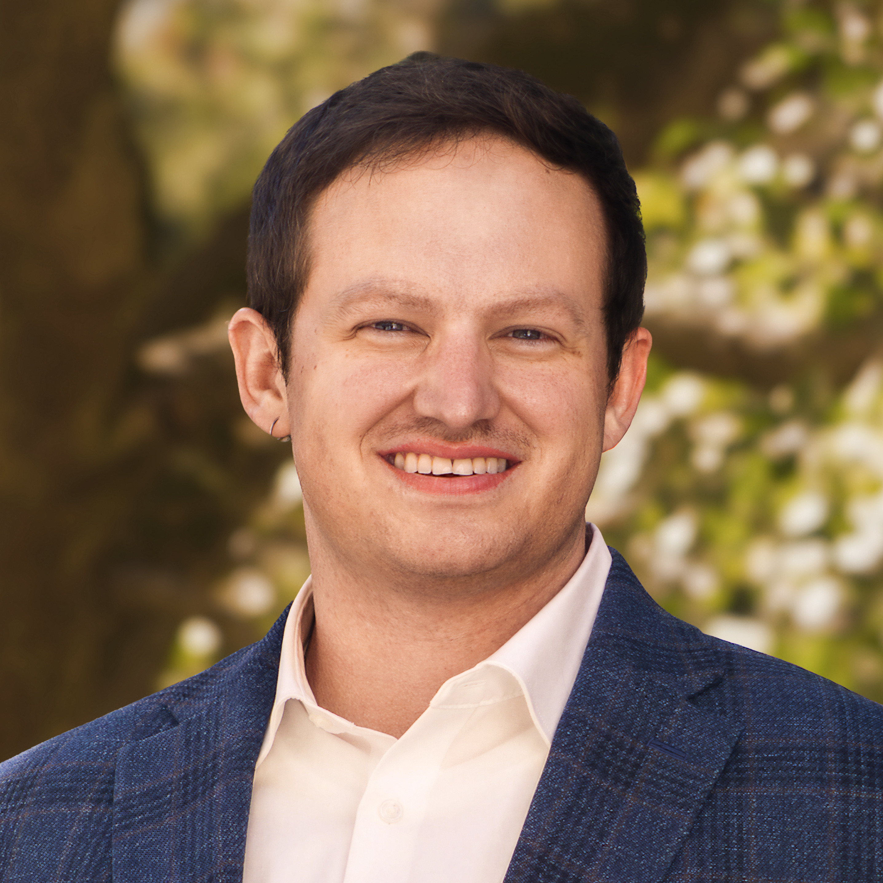 Photograph of Ryan Karnoski, Licensed Clinician