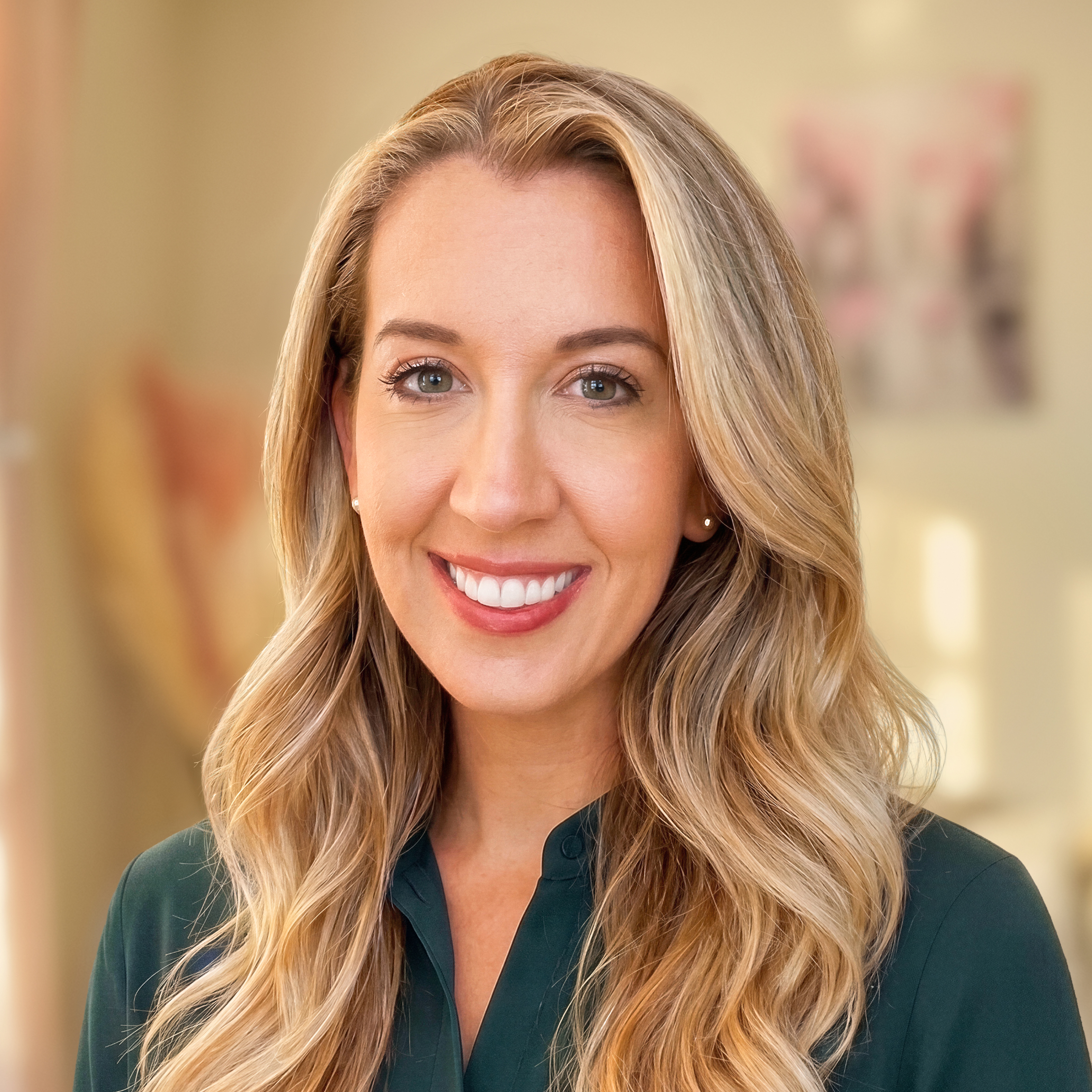 Photograph of Kelly Busch, Licensed Clinician