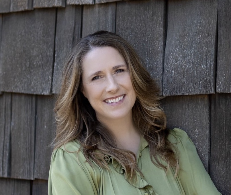 Photograph of Lara Clayton, Licensed Clinician