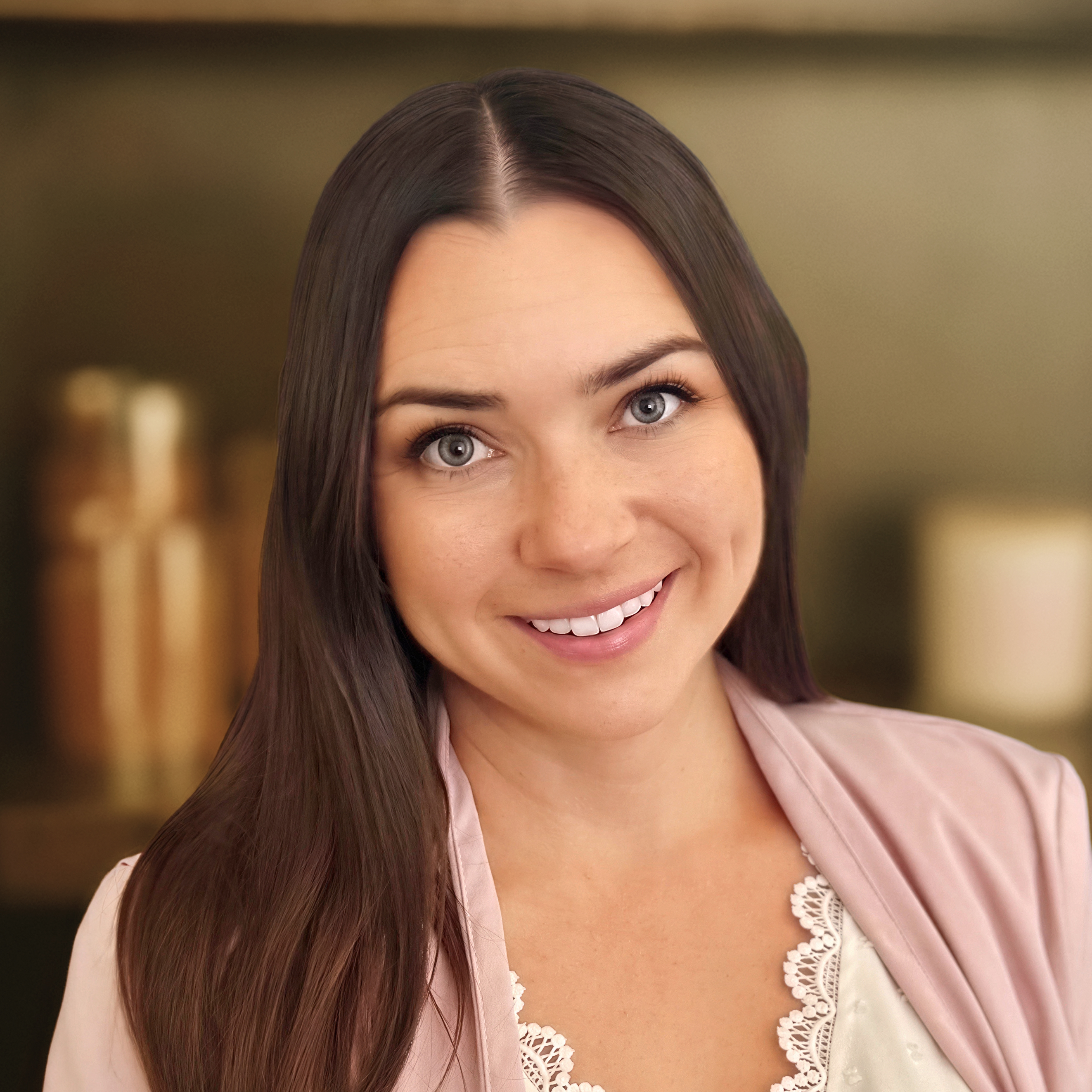 Photograph of Lynley Giagnocavo, Licensed Clinician
